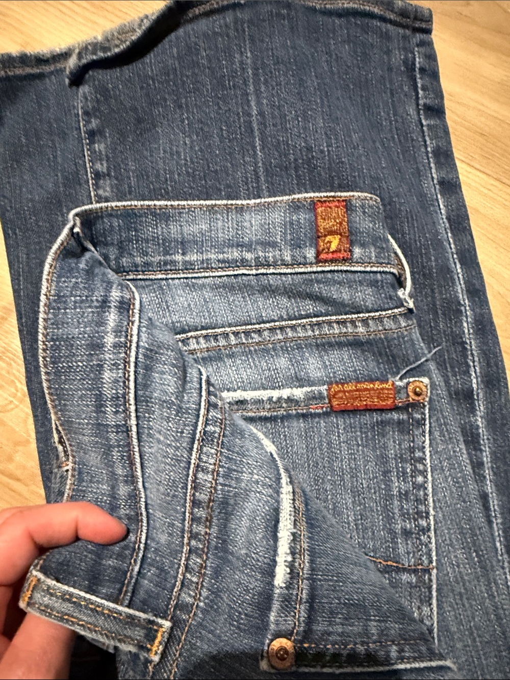 7 For All Mankind Women's Medium Blue Straight Leg Jeans - Picture 3 of 5